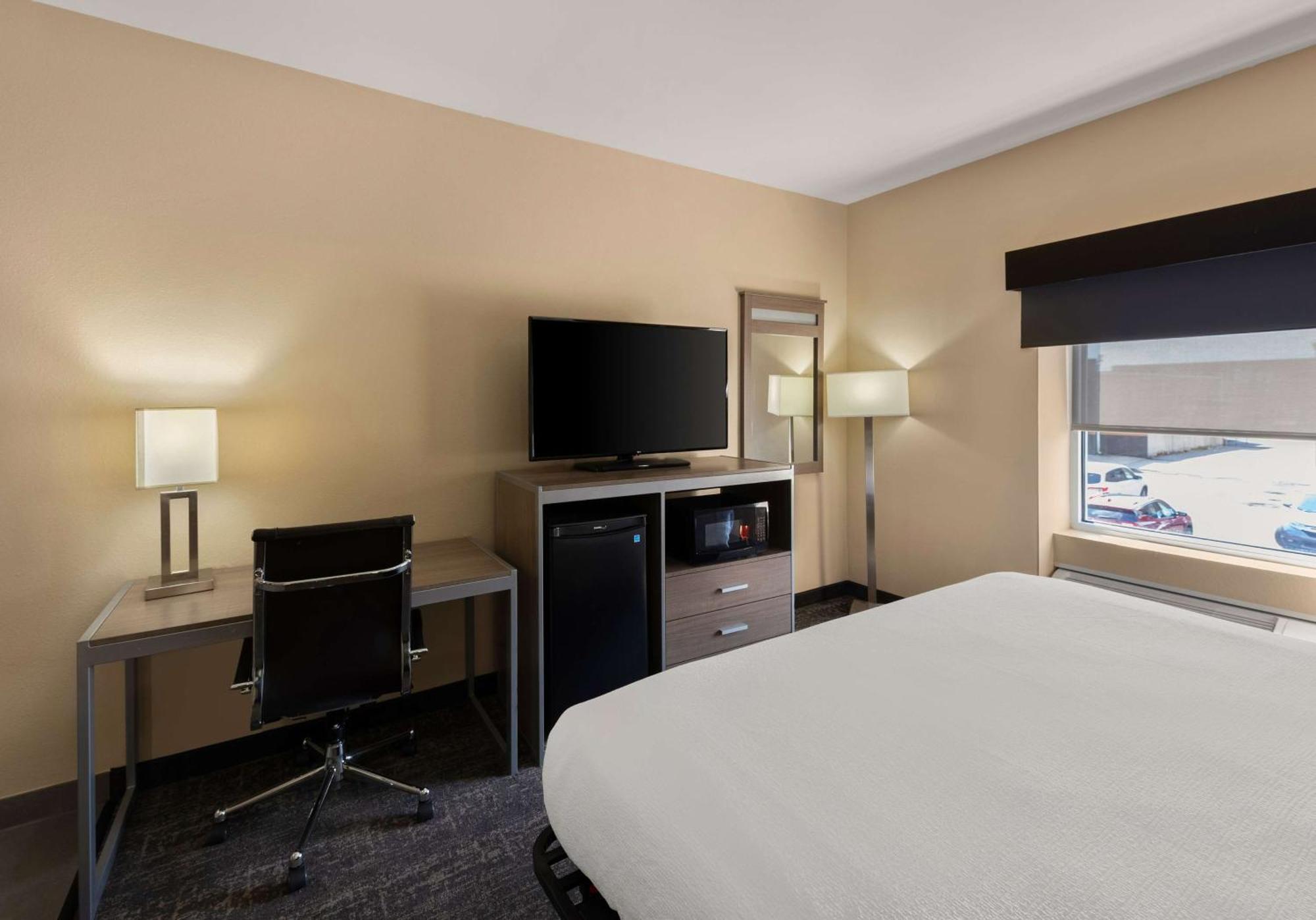 Best Western Adena Inn Chillicothe Bagian luar foto