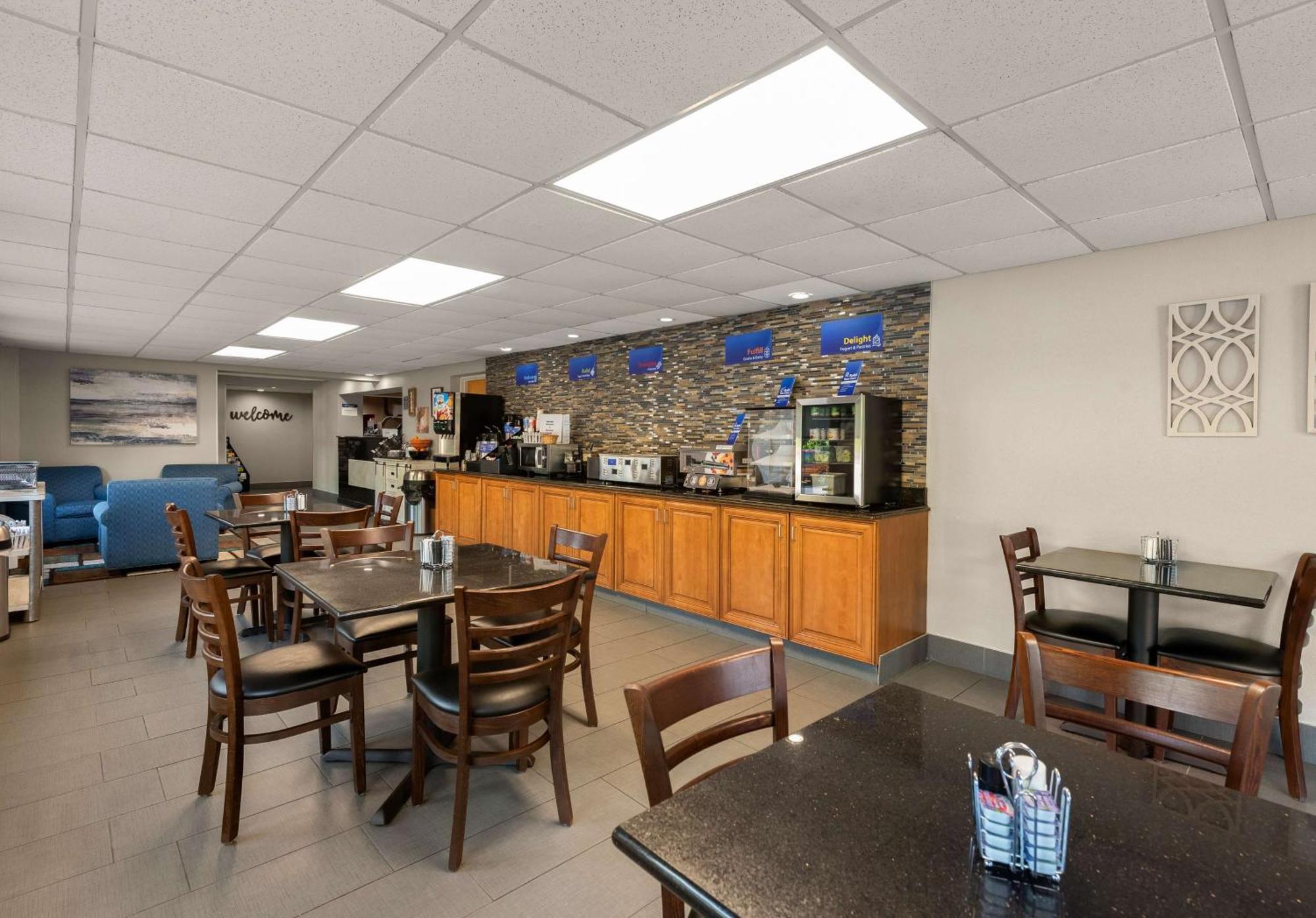 Best Western Adena Inn Chillicothe Bagian luar foto
