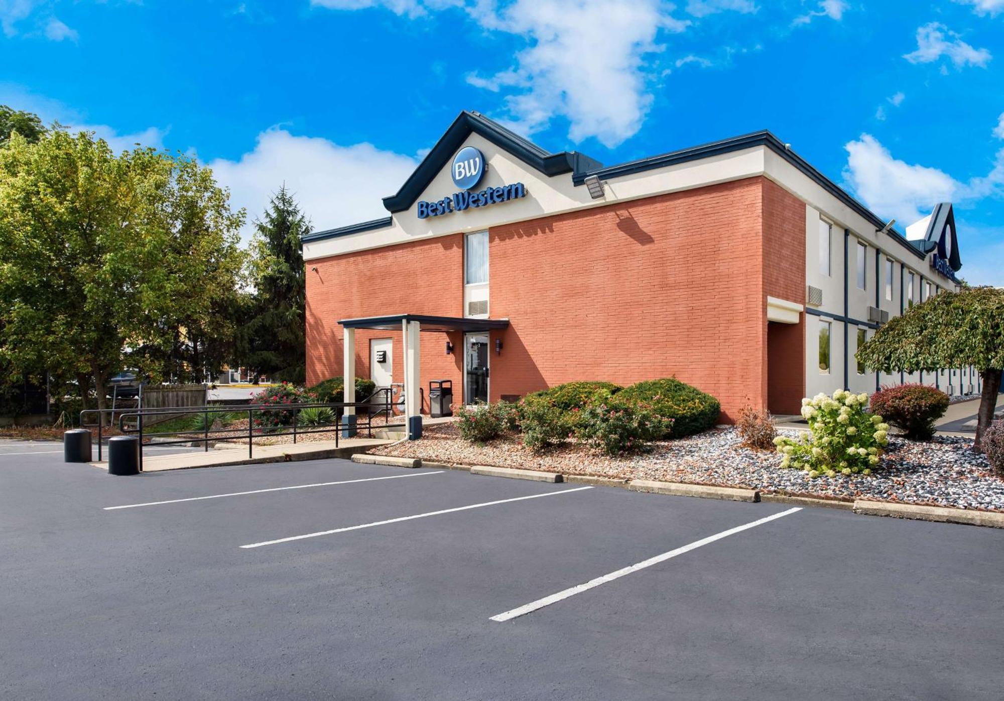 Best Western Adena Inn Chillicothe Bagian luar foto